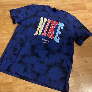 Men’s Nike Blue and Black TieDye Peace Shirt Large